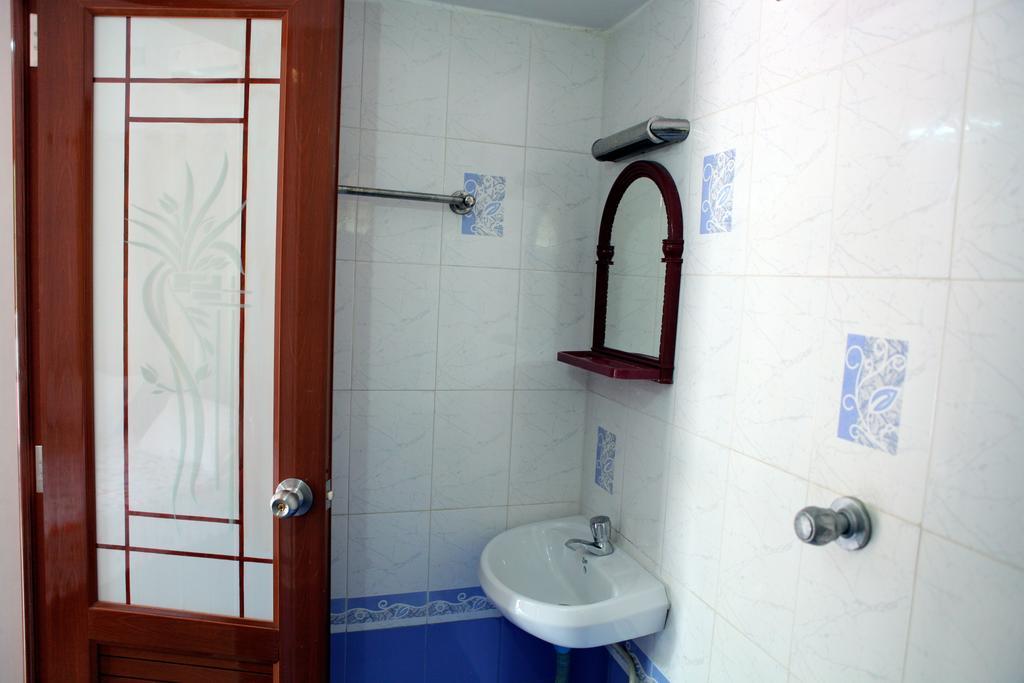 Das Residency Bed & Breakfast Kochi Luaran gambar