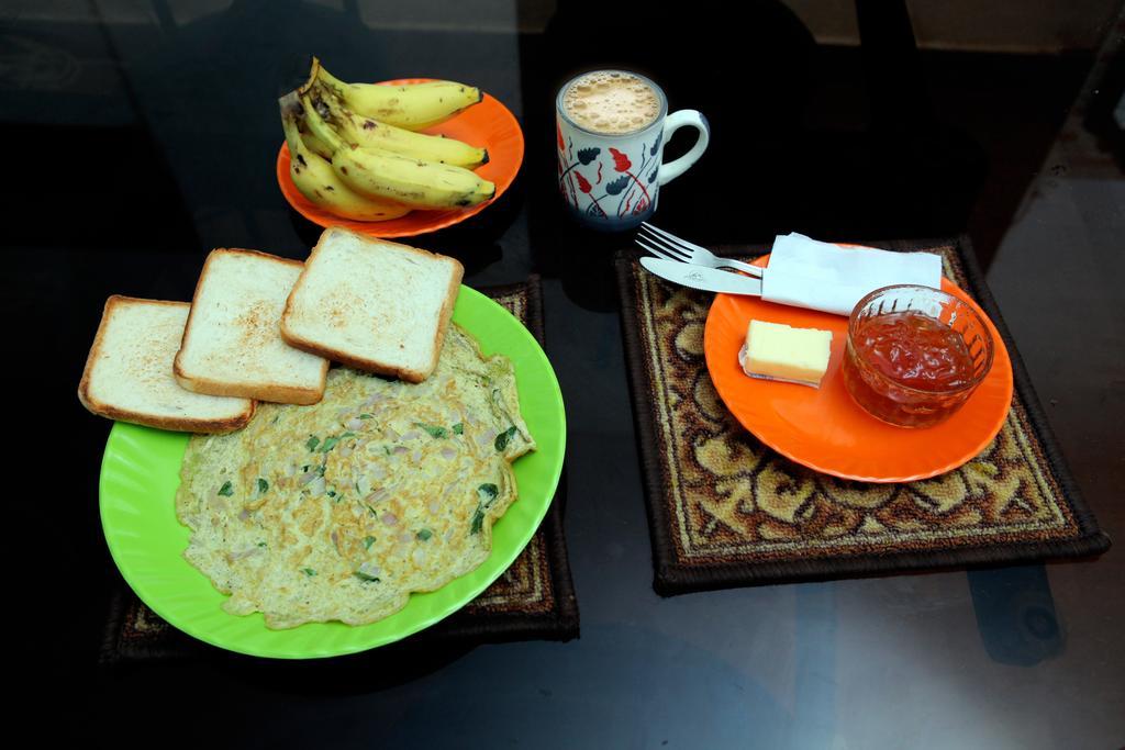 Das Residency Bed & Breakfast Kochi Luaran gambar