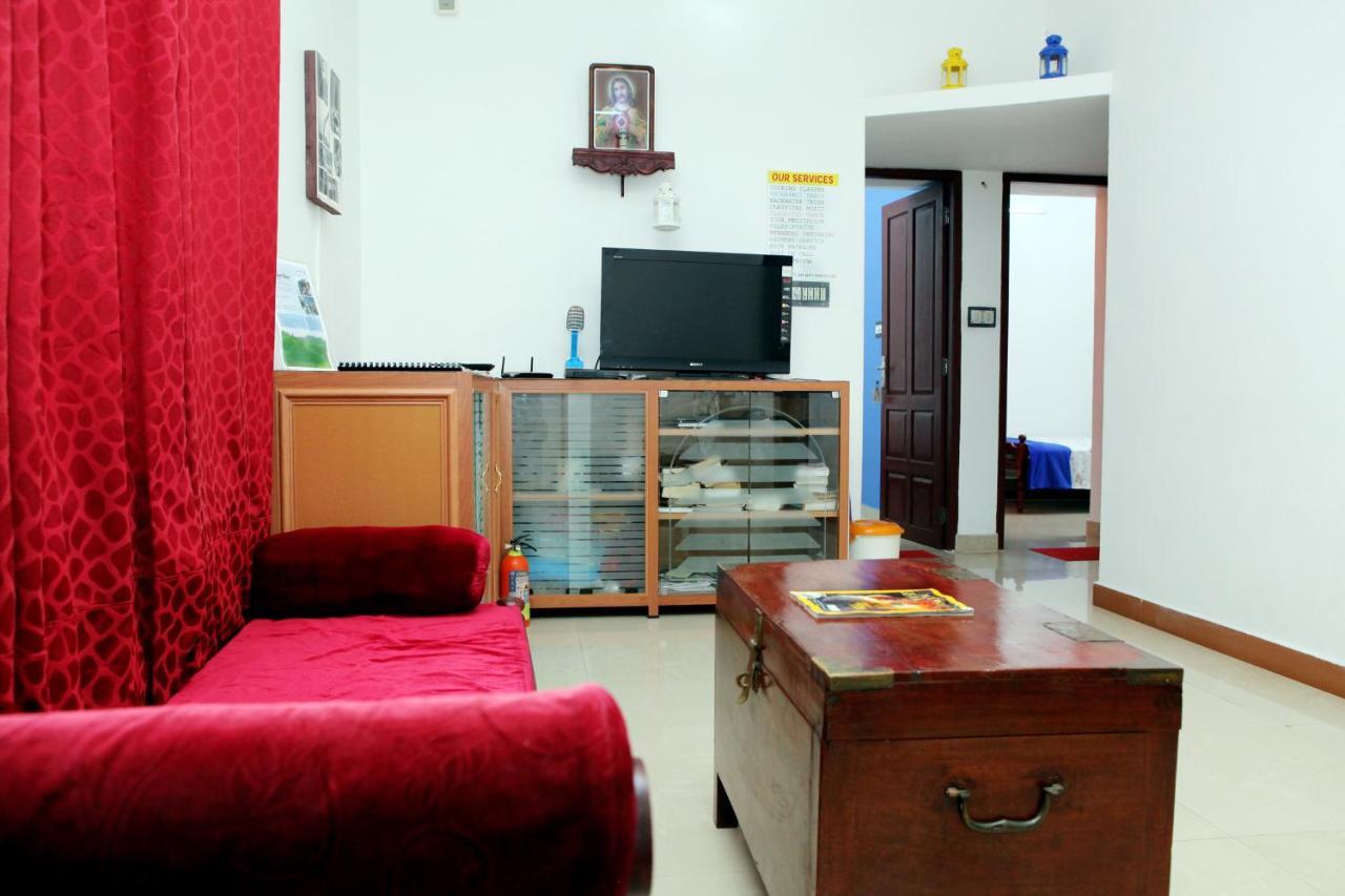 Das Residency Bed & Breakfast Kochi Luaran gambar